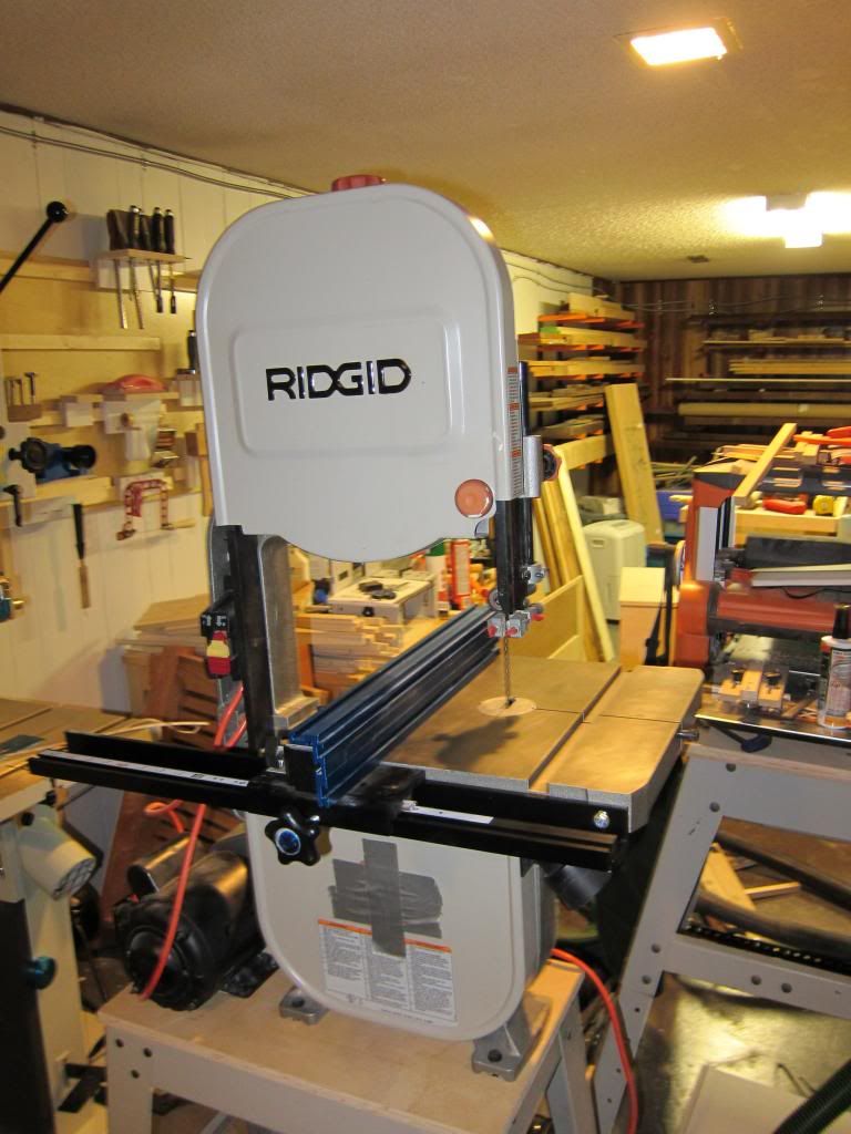 Ridgid 14" Bandsaw With Extras *SOLD* Canadian Woodworking and Home