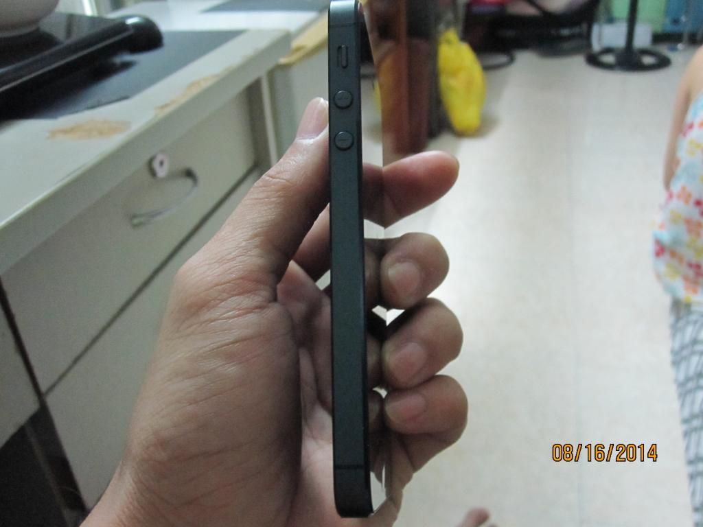 Bán 1 cây iphone 5 màu đen Khóa iCloud - 3