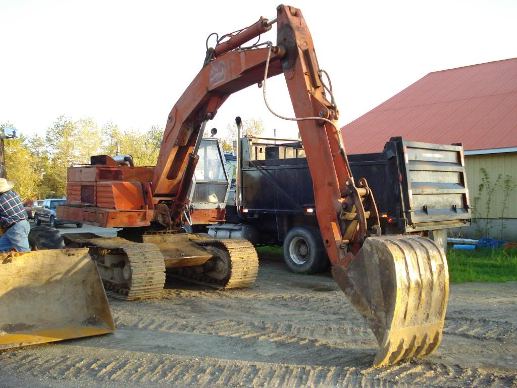 Equipment pictures:older excavators. - General Topics