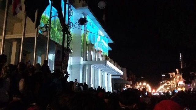 Video mapping at Gedung Merdeka Bandung for the 2015 Asian African Carnival