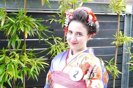 Traditional Japanese hairstyle on European hair: longhair